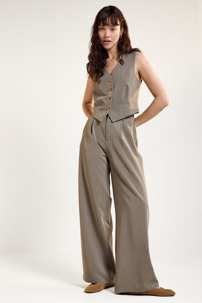 V-Neck Fitted Vest - 3021 | Womance