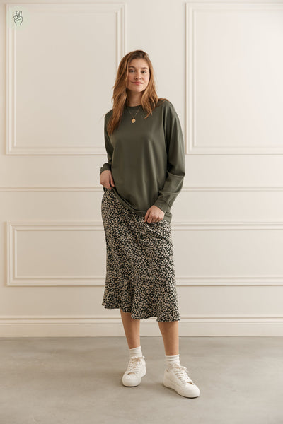 Chandail oversized manches longues - 9095 (Seconde Main)-Recurate-Kaki-S-6cd2a2bd-1cdb-4c7f-9b9e-e7a5d0a43928-WOMANCE