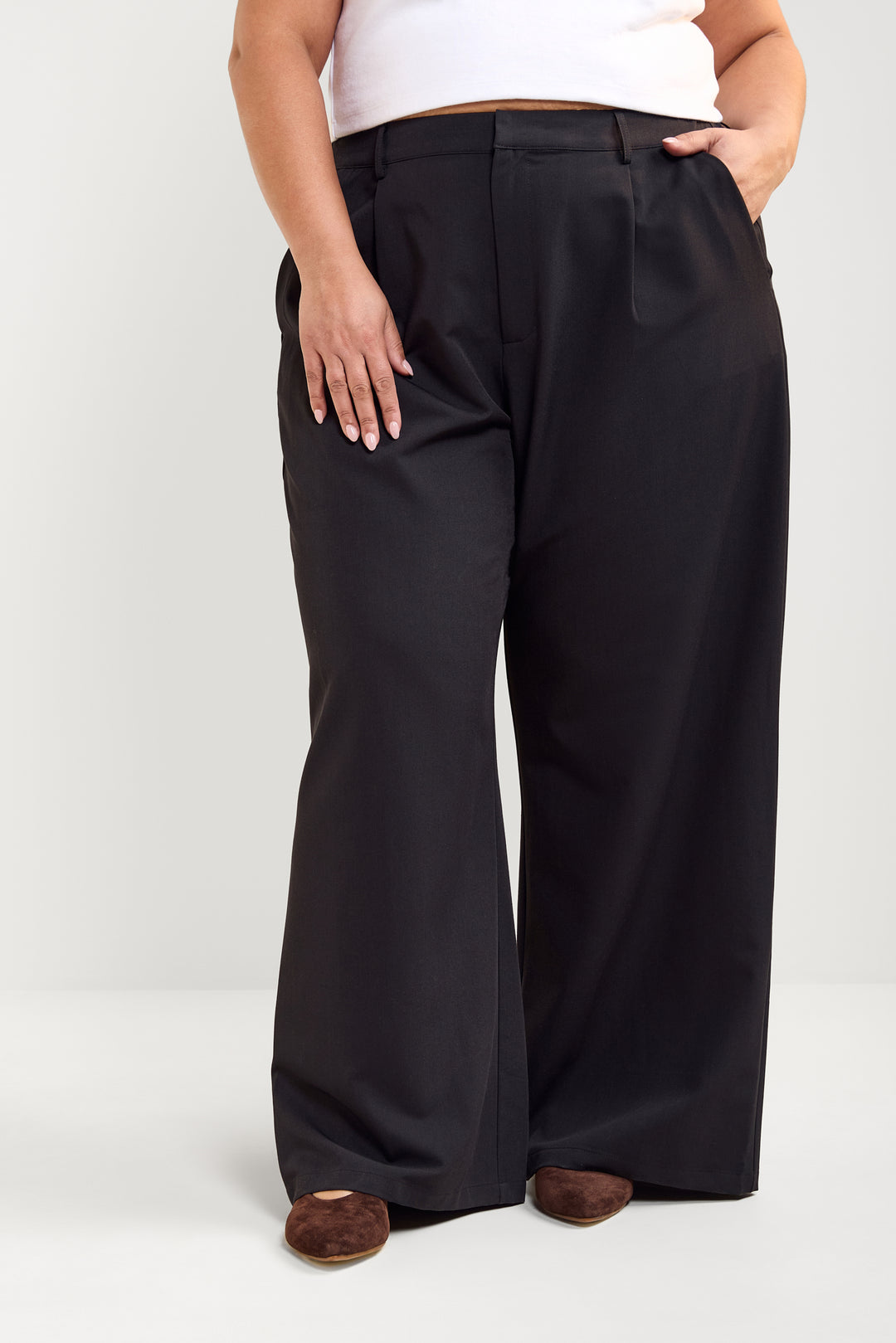 Black Straight Leg Pants - 5064 | Womance
