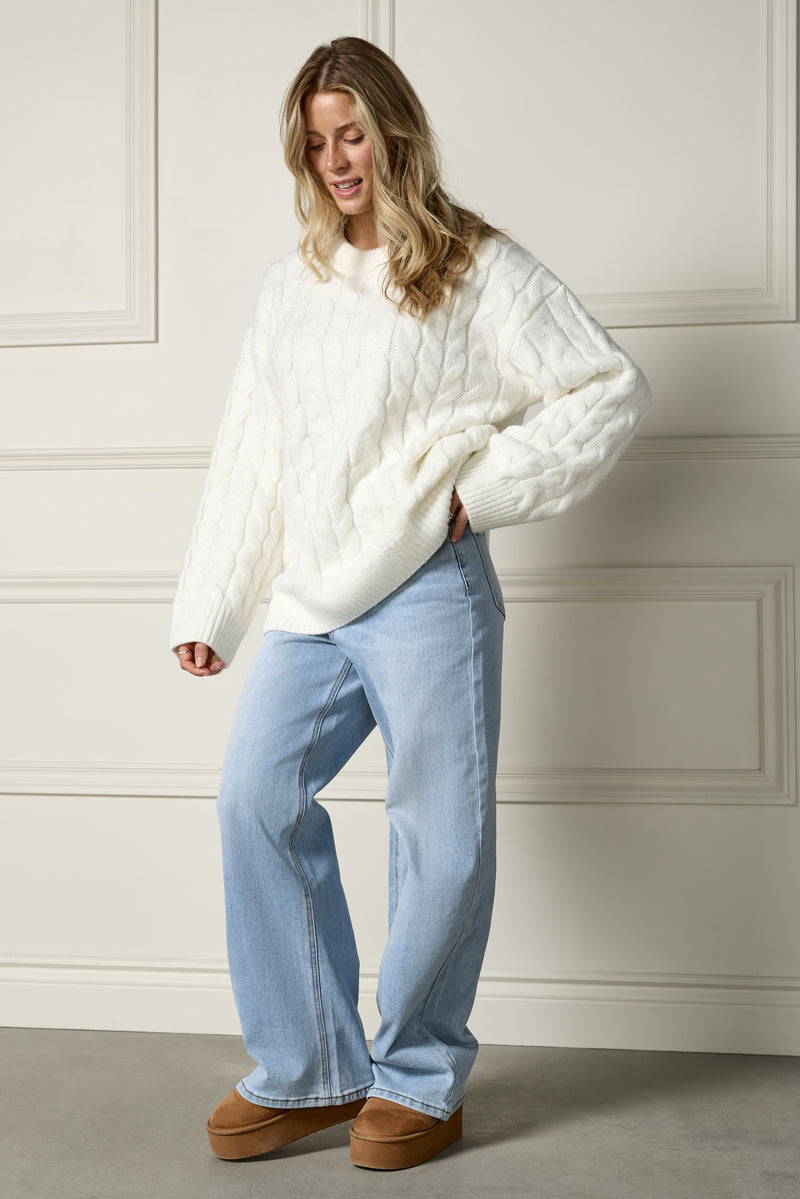 Chandail en tricot à câbles - 8149
