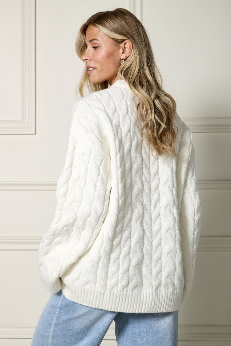 Chandail en tricot à câbles - 8149