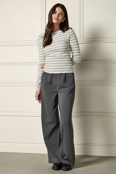 Fitted Boat Neck Top - 9132