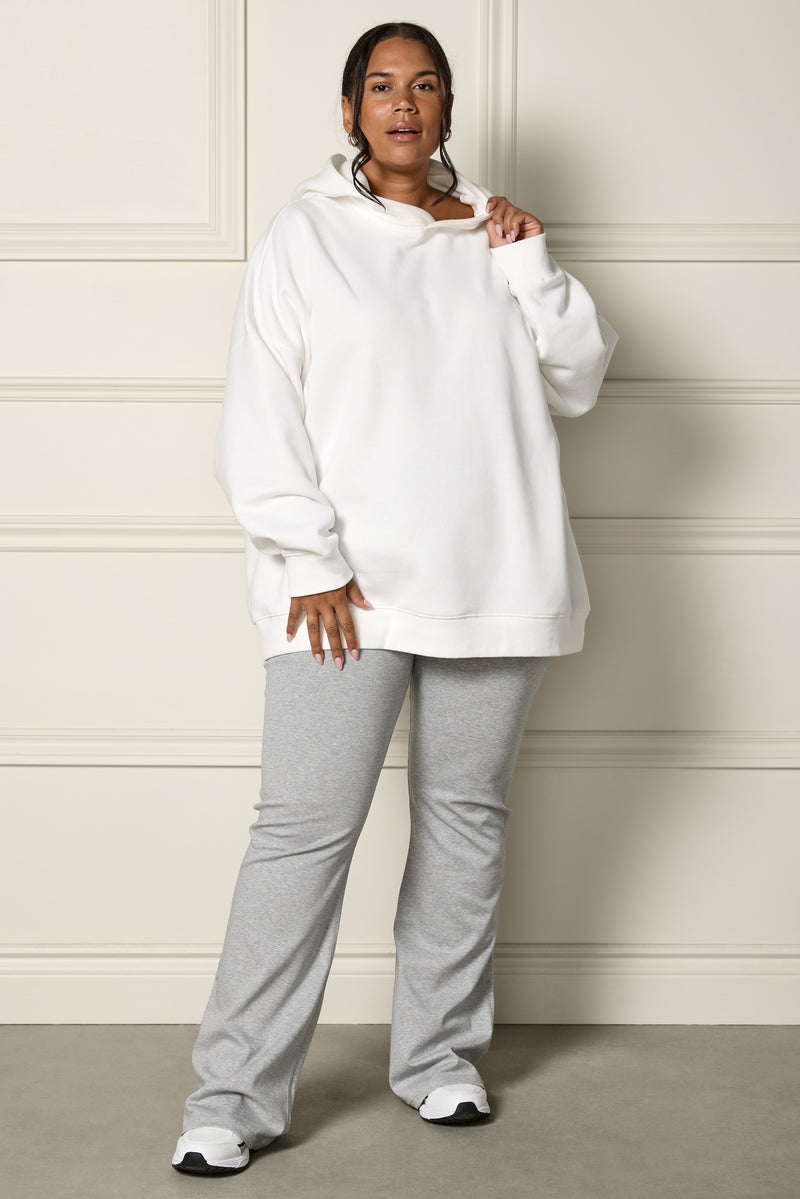 Chandail à capuchon « Happy Girl Era » - 9151