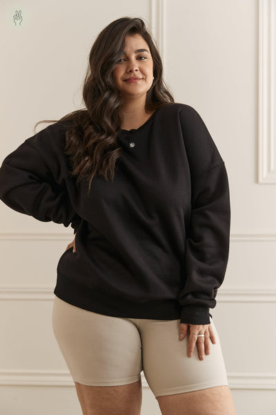 Crewneck ample avec broderie - 8093 (Seconde Main)-Chandail - Seconde main-Trove-Noir-L-ac9602a4-a736-417a-b7e8-fb4ea84dd29a-WOMANCE