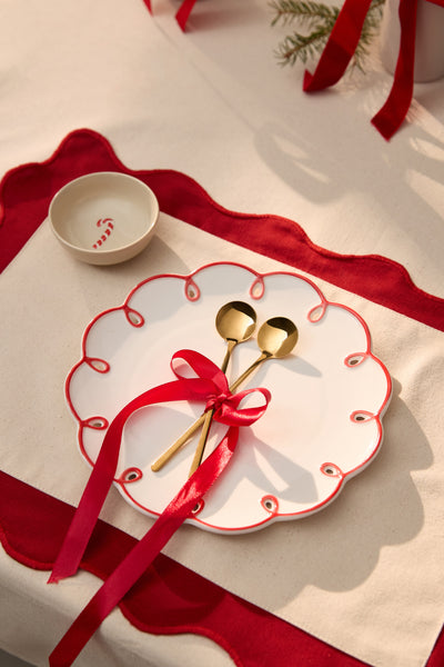 Scalloped Placemat - MA0199