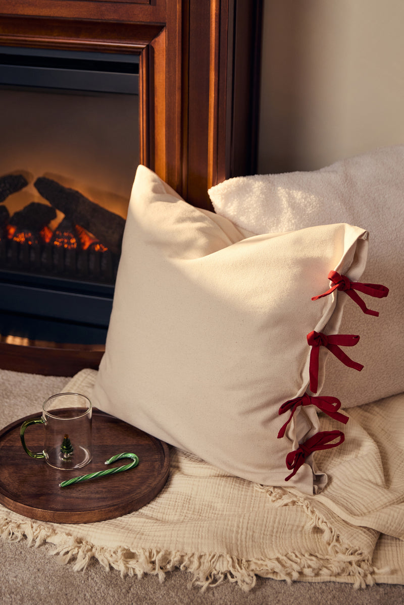 Cushion Cover with Bow - MA0200