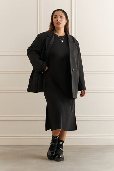 ROBE-2164-NOIR-WOMANCE