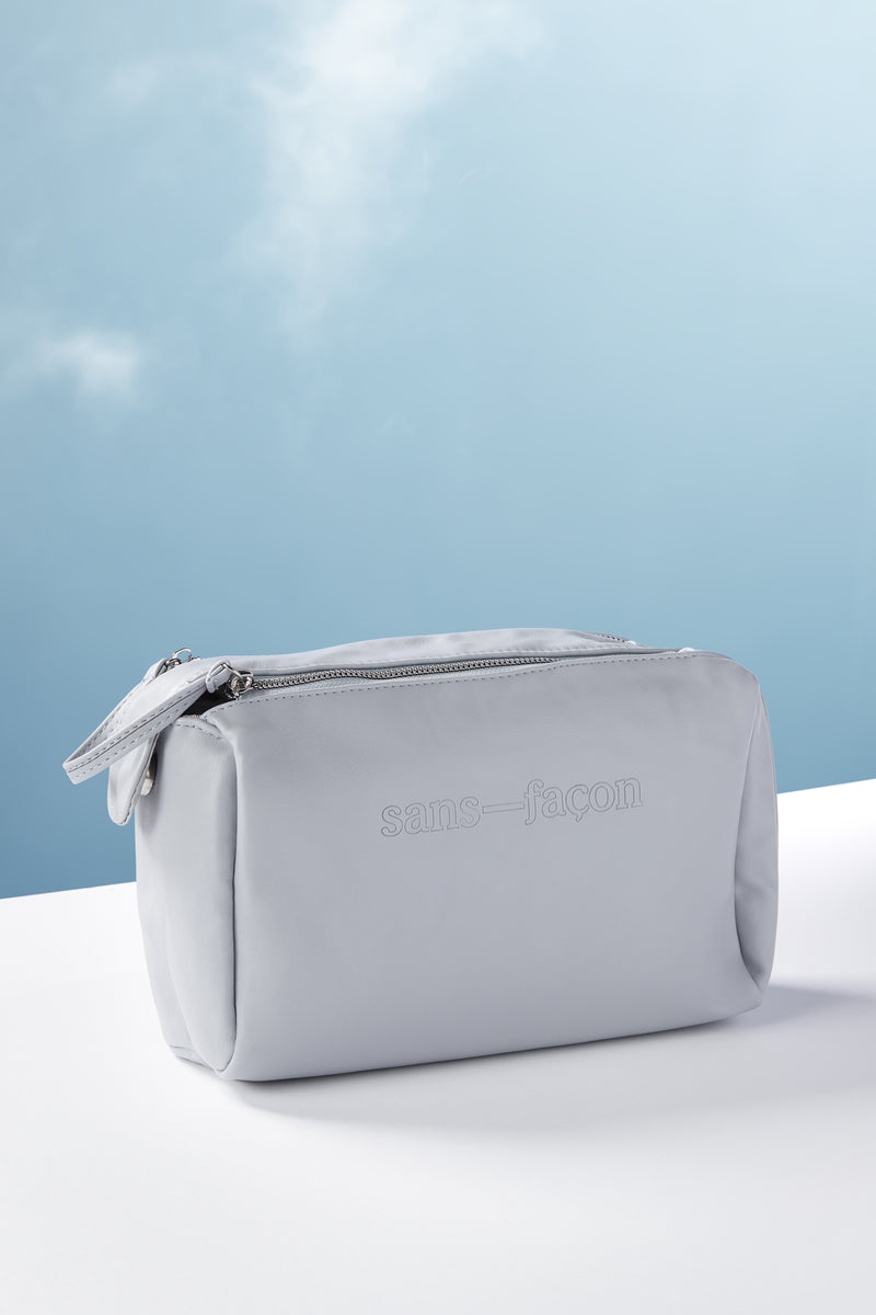 The Travel Beauty Bag