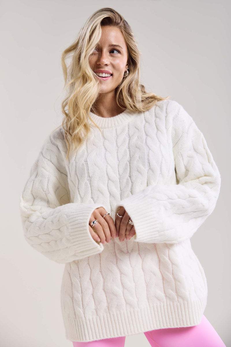 Chandail en tricot à câbles - 8149