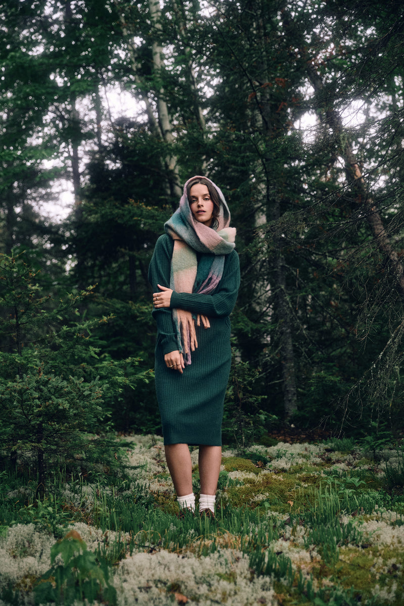 Robe à col roulé côtelé - 2204