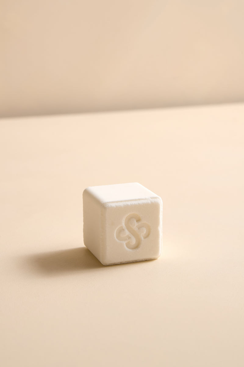 CUBE-VAPEUR-TROPICAL-WOMANCE