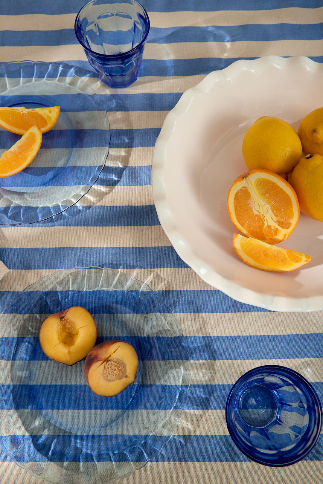 Picardie wavy-edged plate | Womance
