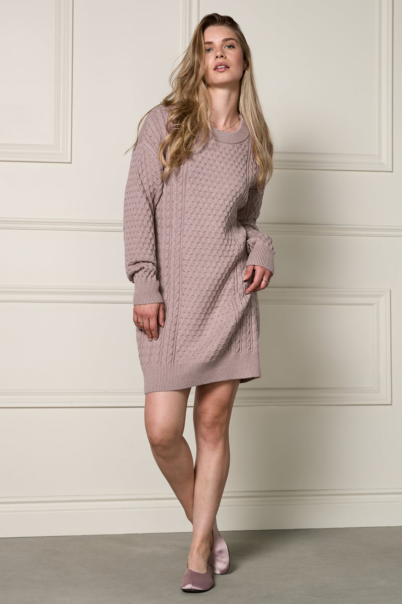 Robe courte en tricot - 2159