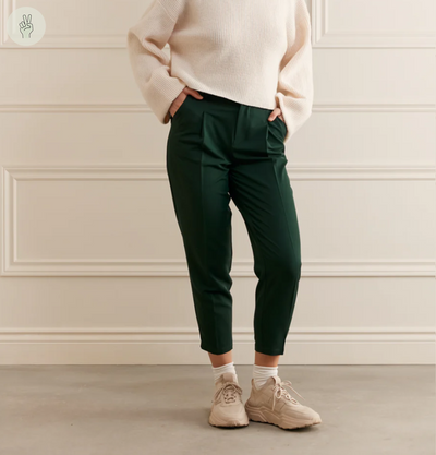 Pantalon coupe étroite - 5076 (Seconde Main)-Recurate-Vert forêt-M-f9156a4c-2baf-4a33-b06a-934f352ec25e-WOMANCE