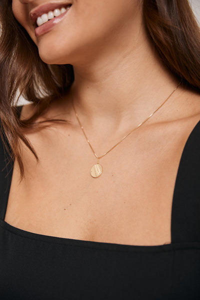 COLLIER-WOMANCE-LOVE